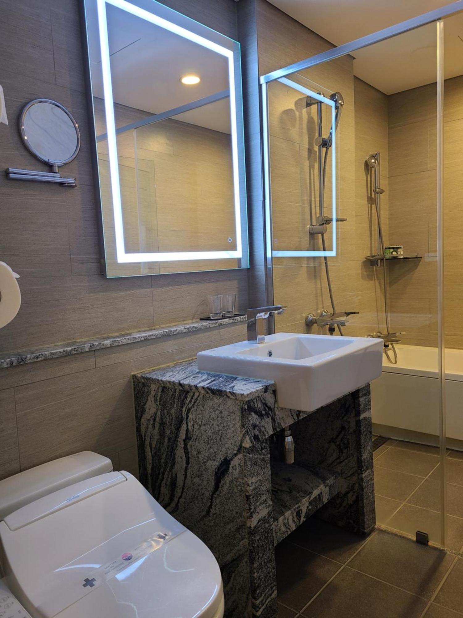 New Donghae Tourist Hotel Экстерьер фото