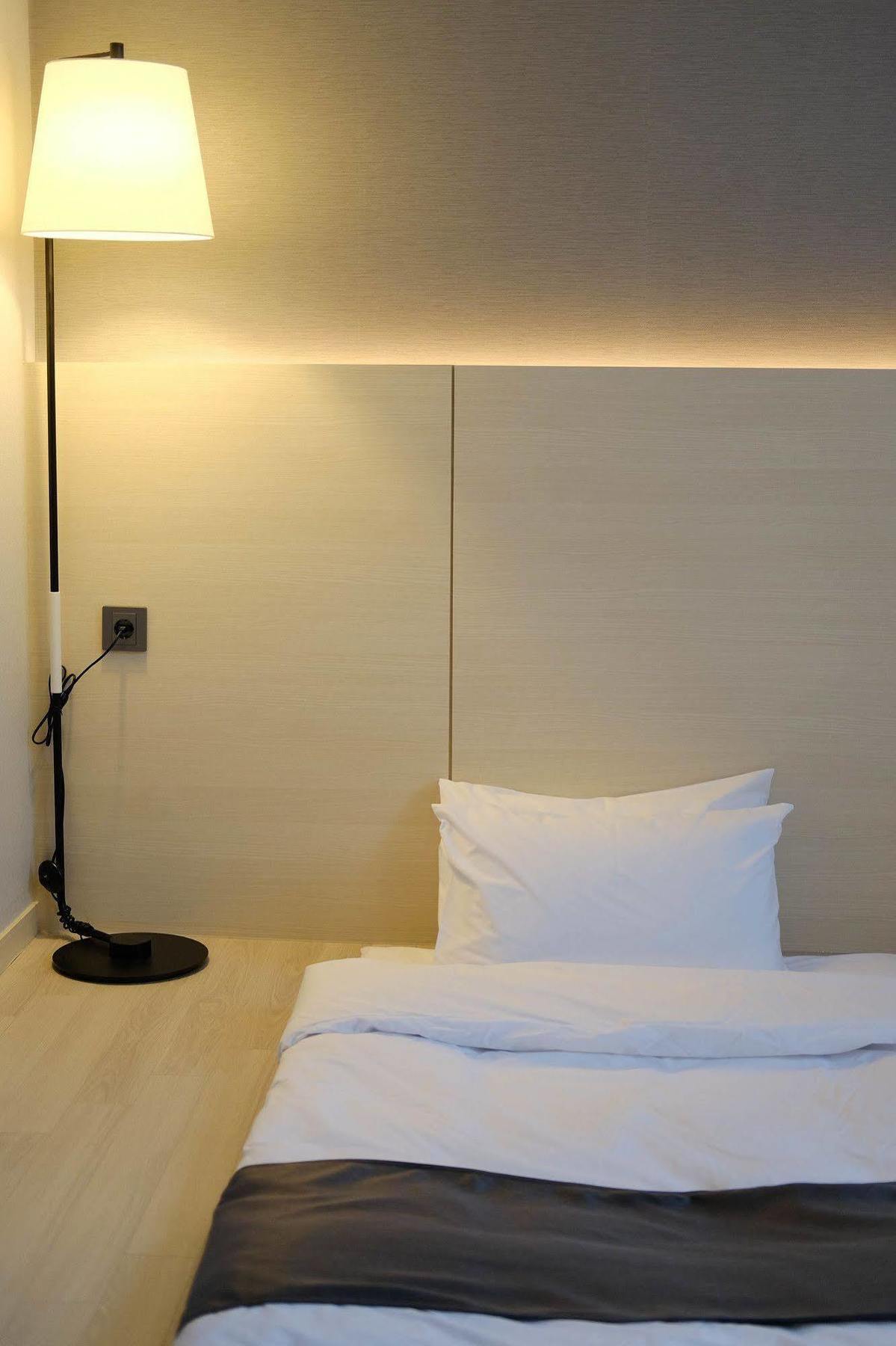 New Donghae Tourist Hotel Экстерьер фото