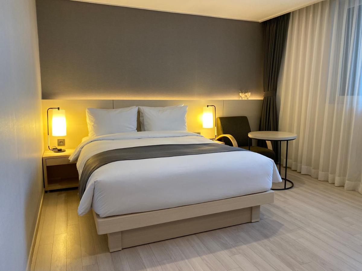 New Donghae Tourist Hotel Номер фото